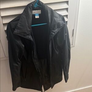 Columbia Women’s Black Raincoat